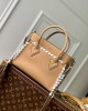 Louis Vuitton M21585 On My Side PM