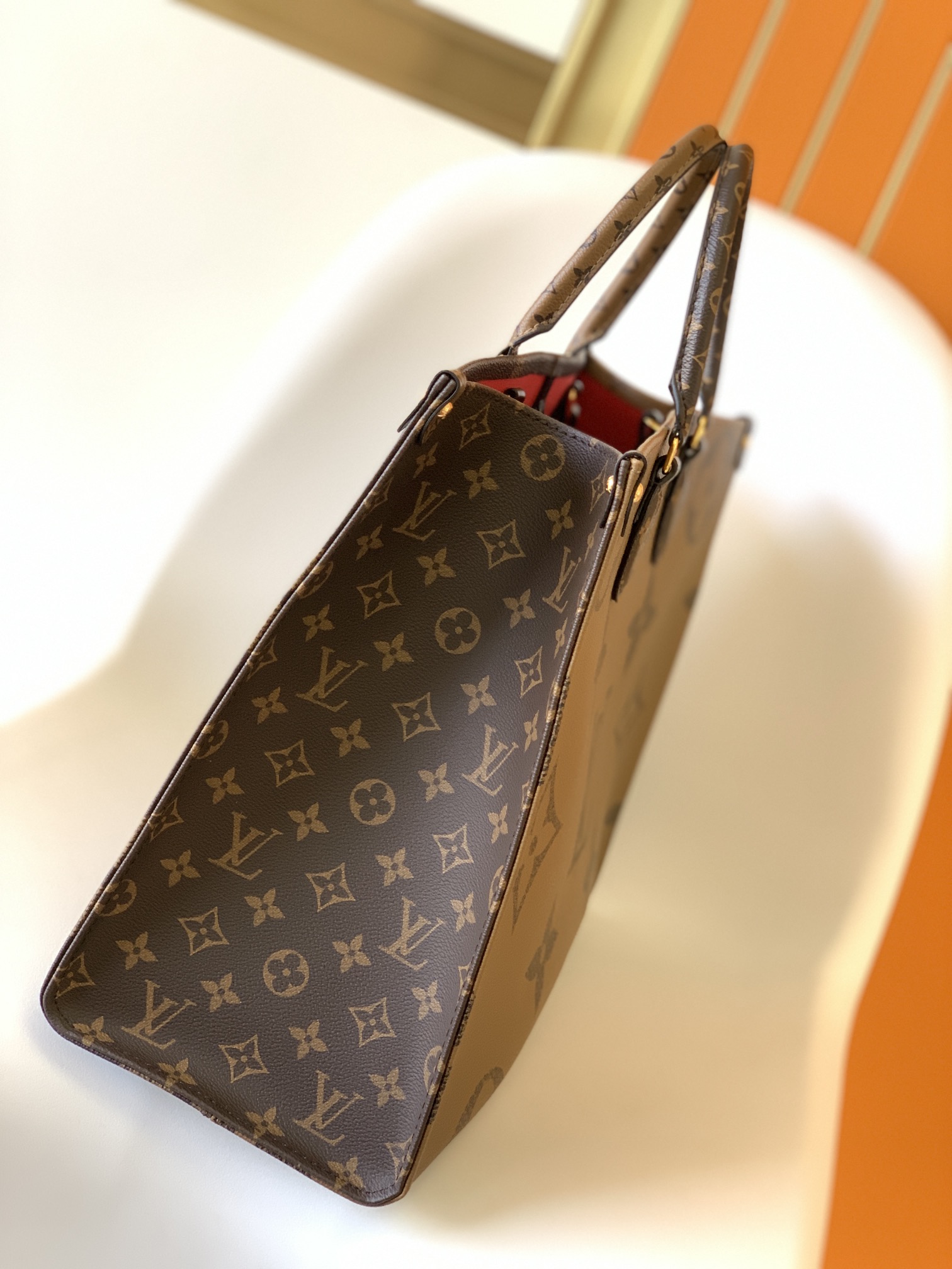 Louis Vuitton M45320 OnTheGo GM (2)