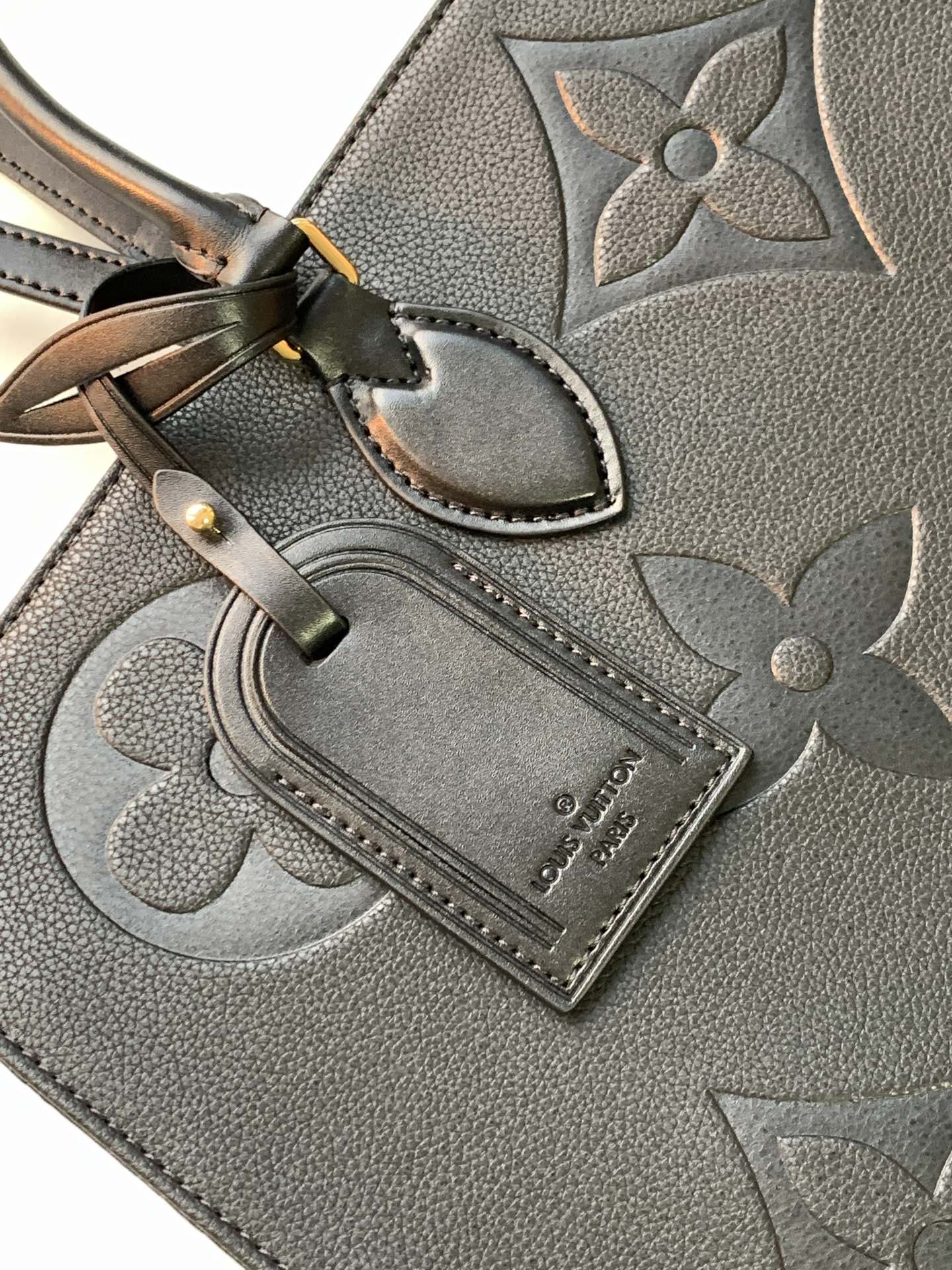 Louis Vuitton M44925 OnTheGo GM (3)