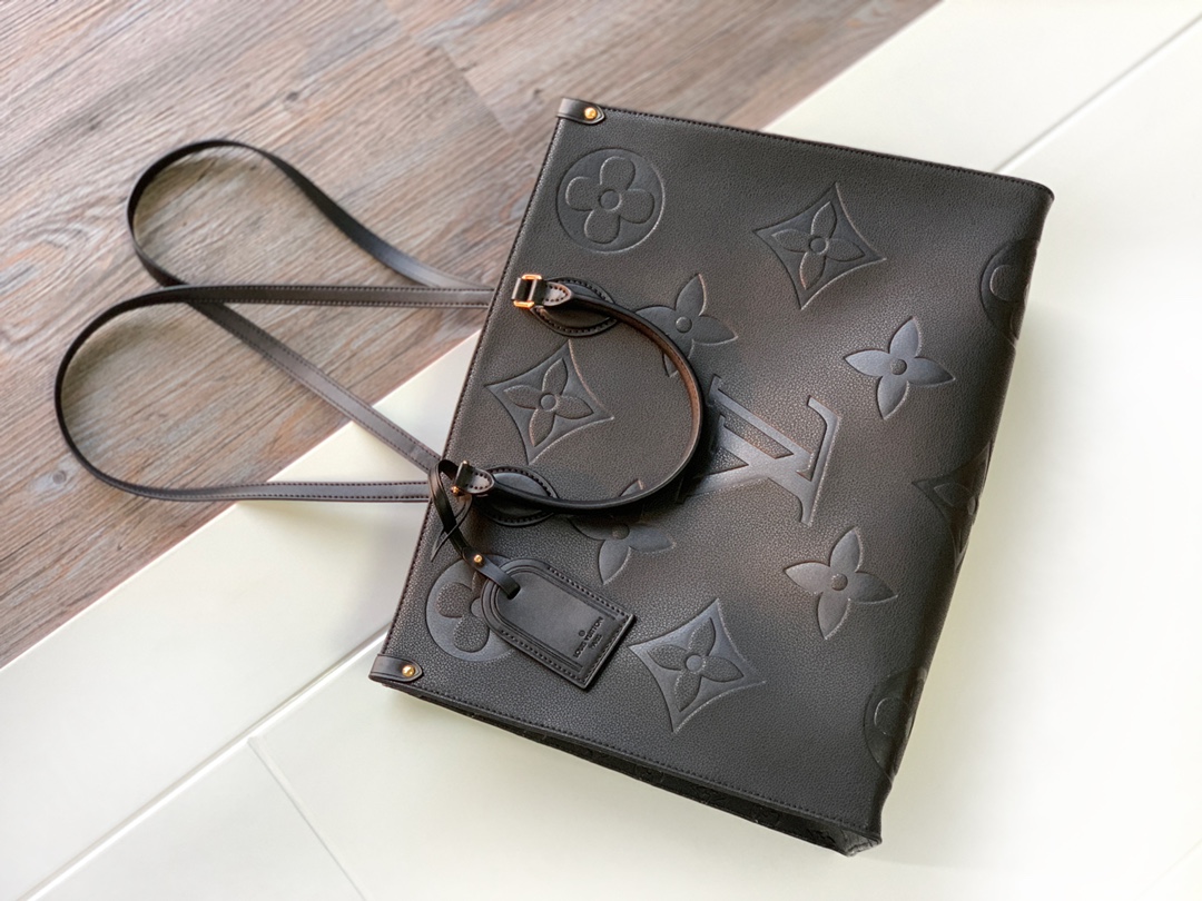 Louis Vuitton M44925 OnTheGo GM (3)