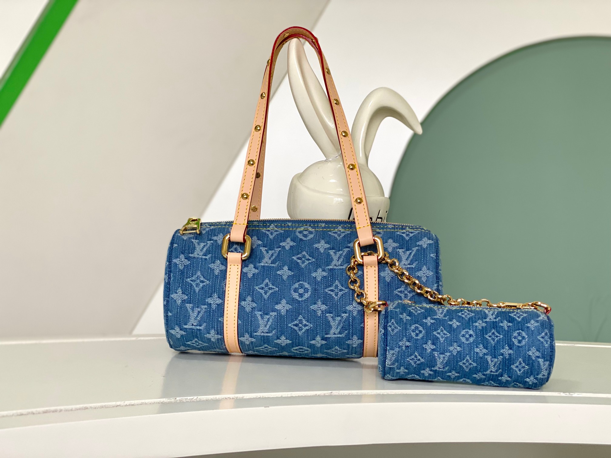 Louis Vuitton M46830 Papillon