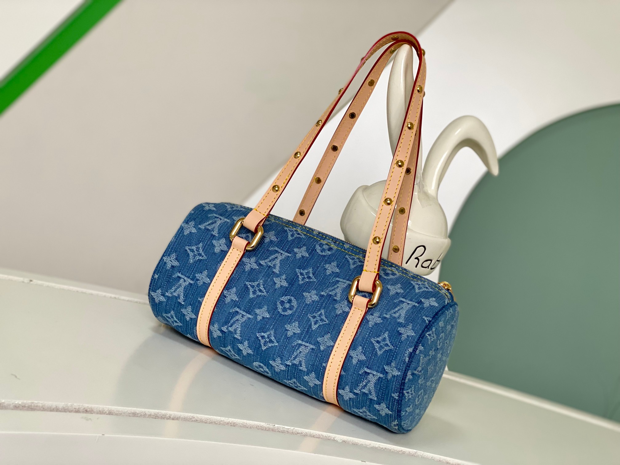 Louis Vuitton M46830 Papillon