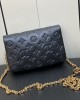 Louis Vuitton M82116 Pochette Coussin