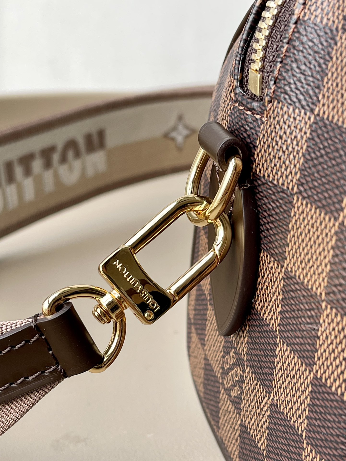 Louis Vuitton N40489 Speedy Bandoulière 20