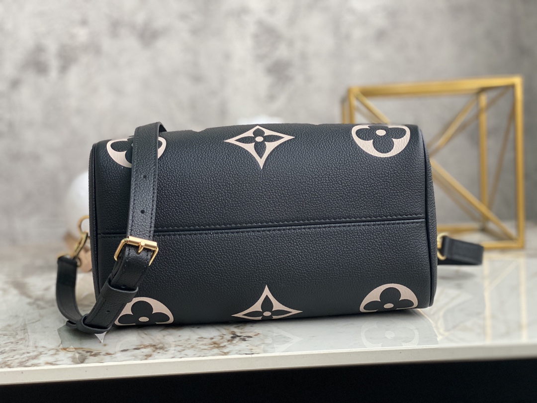 Louis Vuitton M58947 Speedy Bandoulière 25