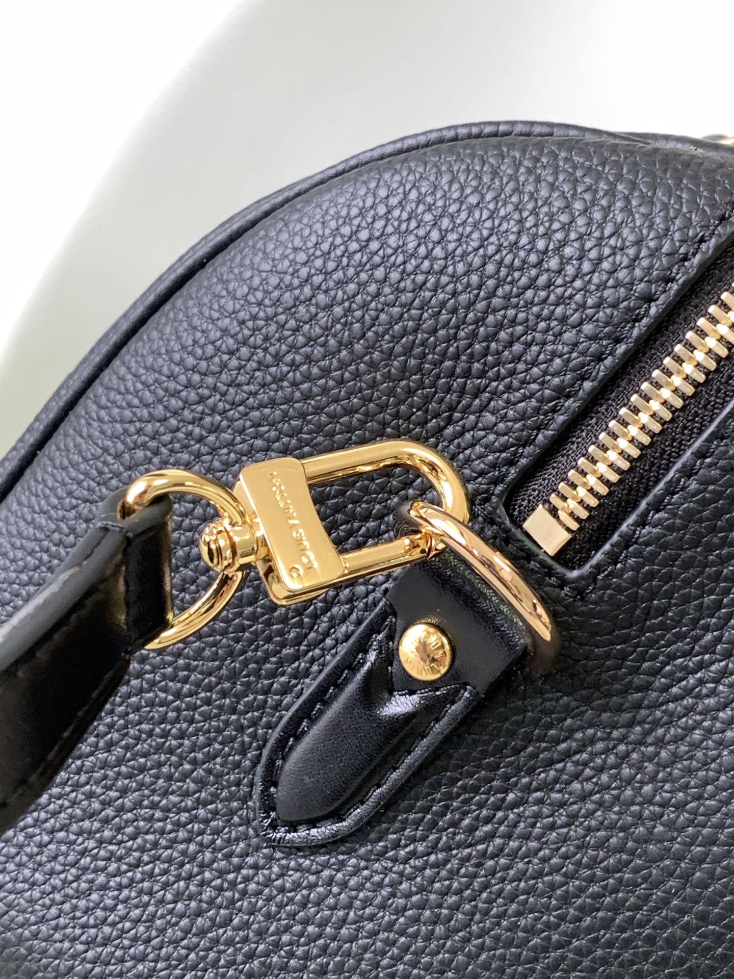 Louis Vuitton M58951 Speedy Bandoulière 25 (3)