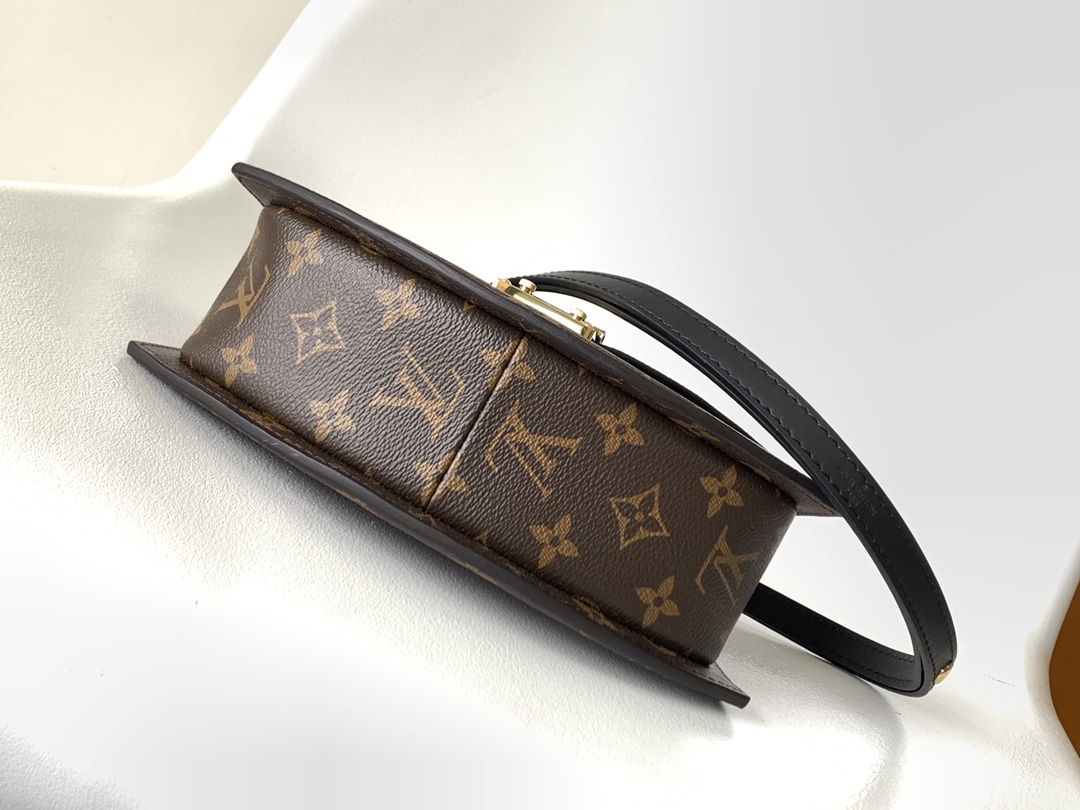 Louis Vuitton M46548 Tilsitt