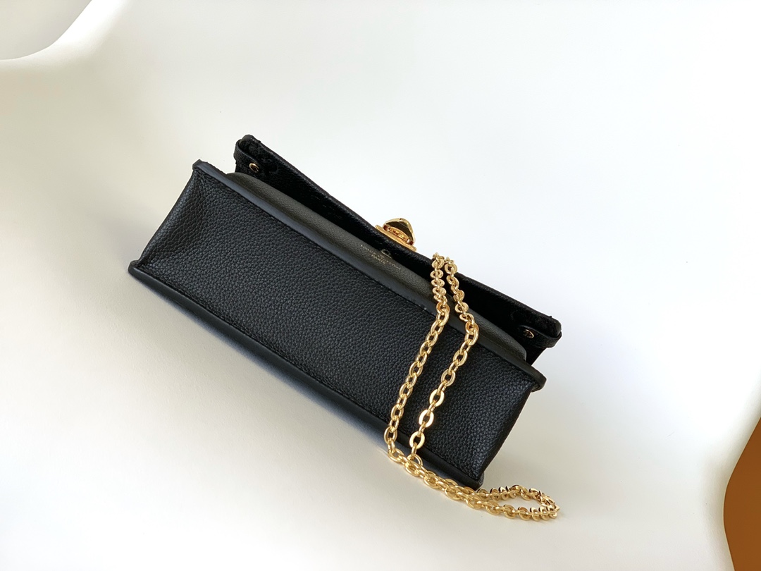 Louis Vuitton M67839 Vavin Chain Wallet