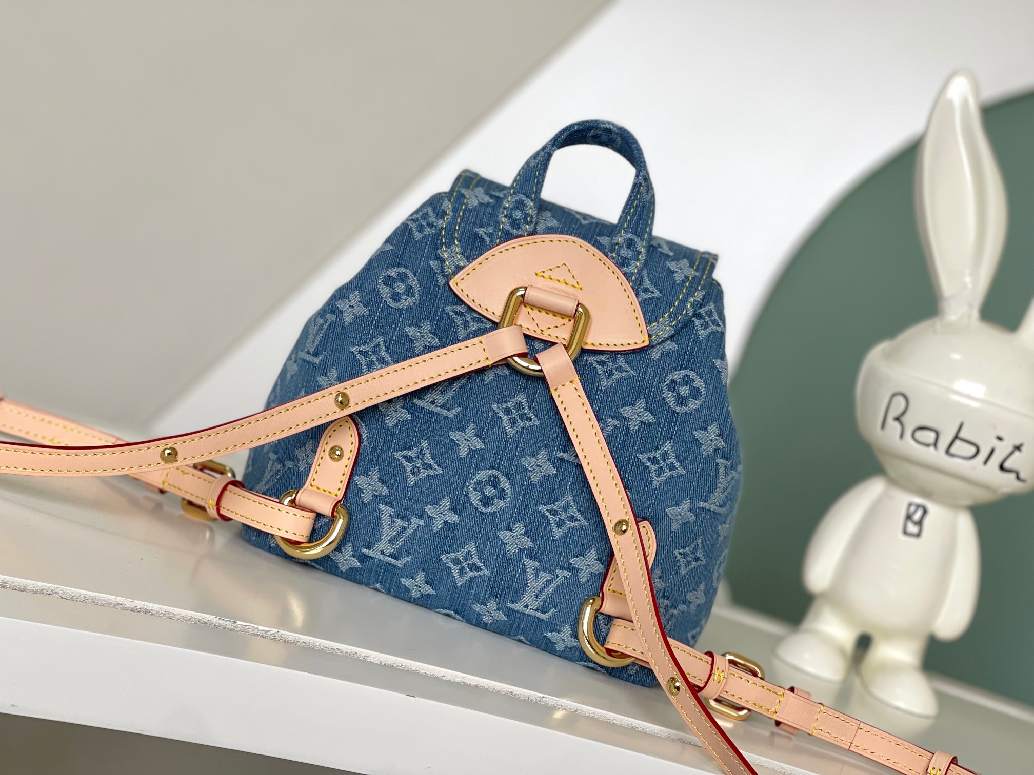 Louis Vuitton M46836 Venice