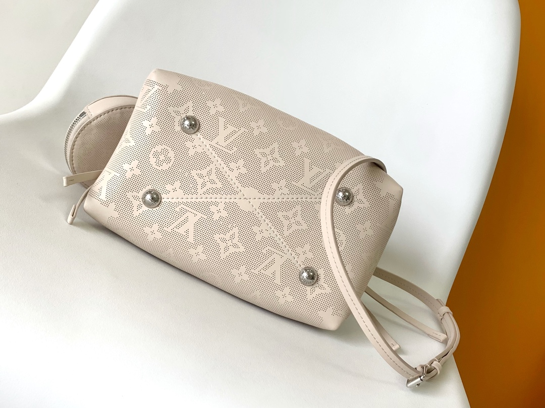 Louis Vuitton M23987 Bella (2)