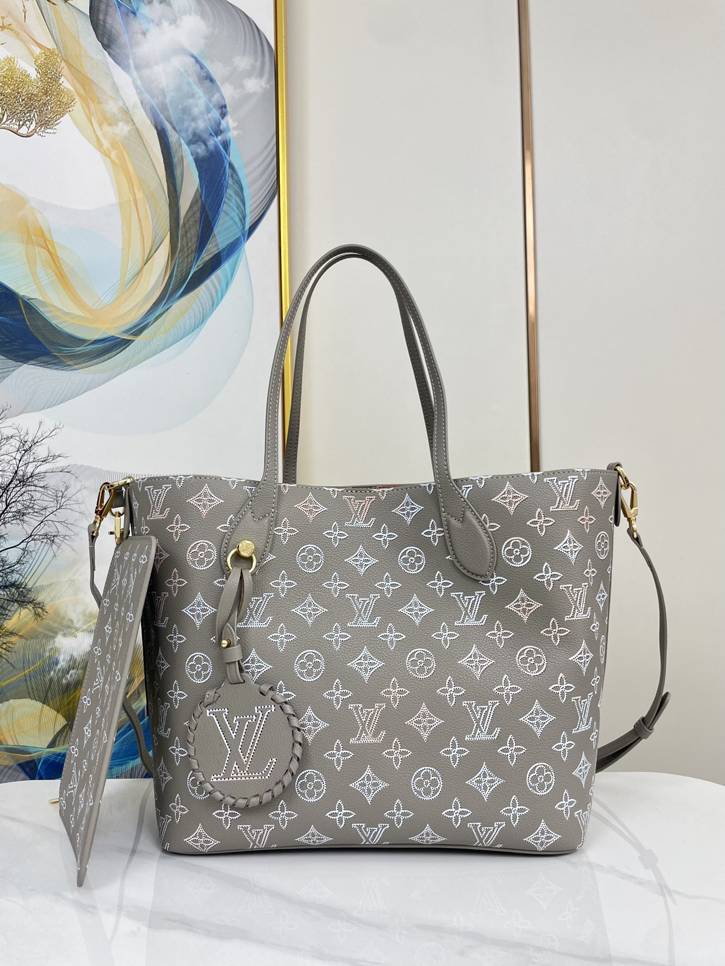 Louis Vuitton M23387 Blossom MM