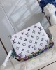 Louis Vuitton M23617 Coussin BB (3)