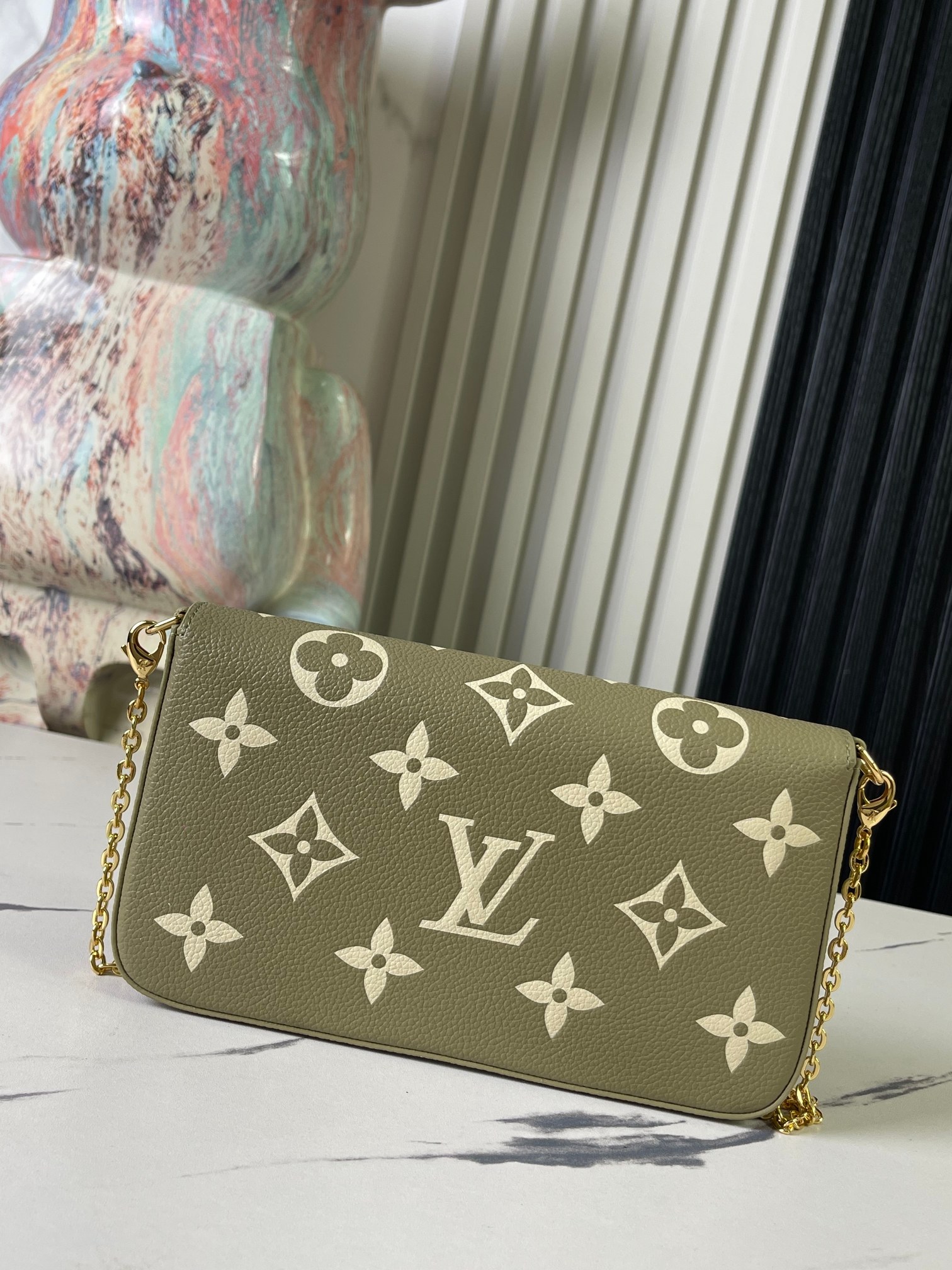 Louis Vuitton M82480 Félicie Pochette