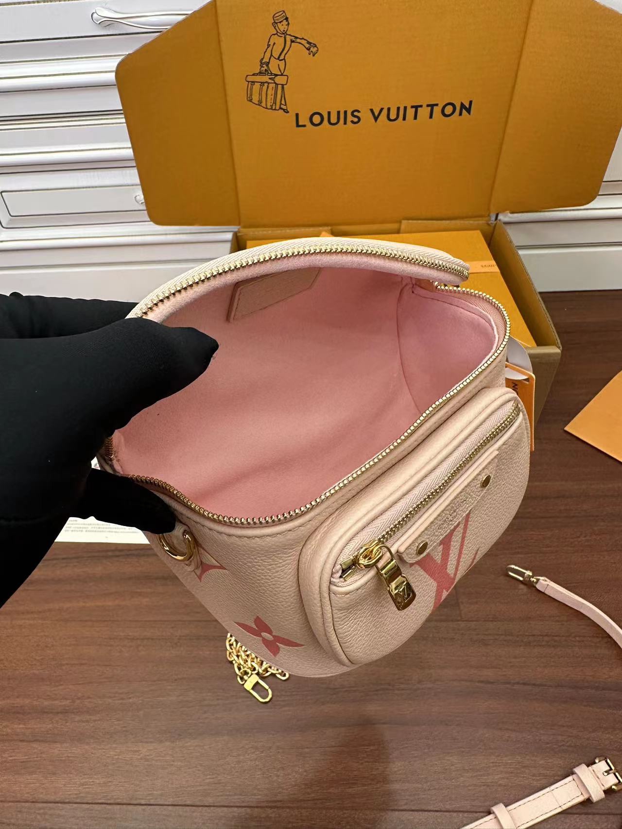 Louis Vuitton M82347 Mini Bumbag