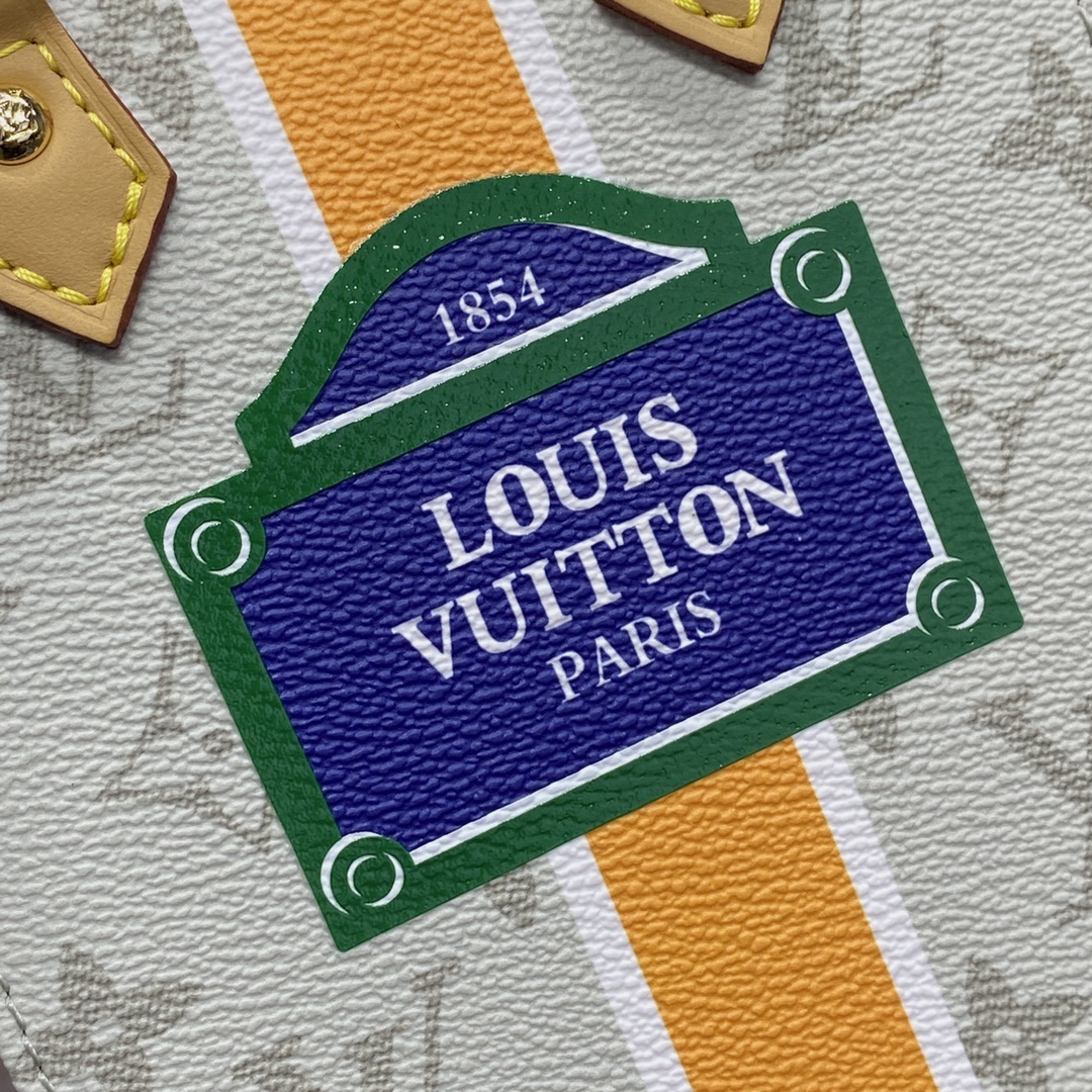 Louis Vuitton M23615 Petit Sac Plat