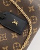 Louis Vuitton M45571 Petite Malle Souple