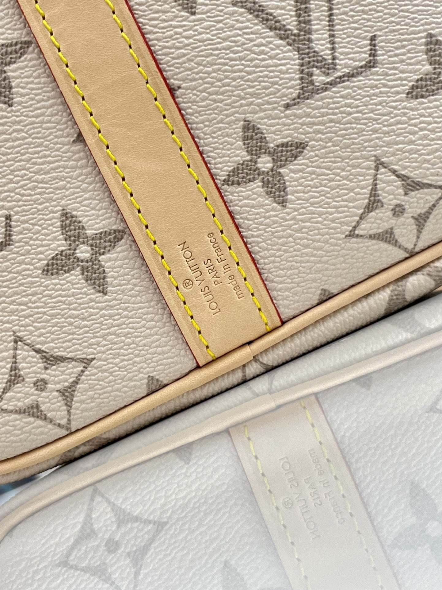 Louis Vuitton M46749 Speedy Bandoulière 25 (3)