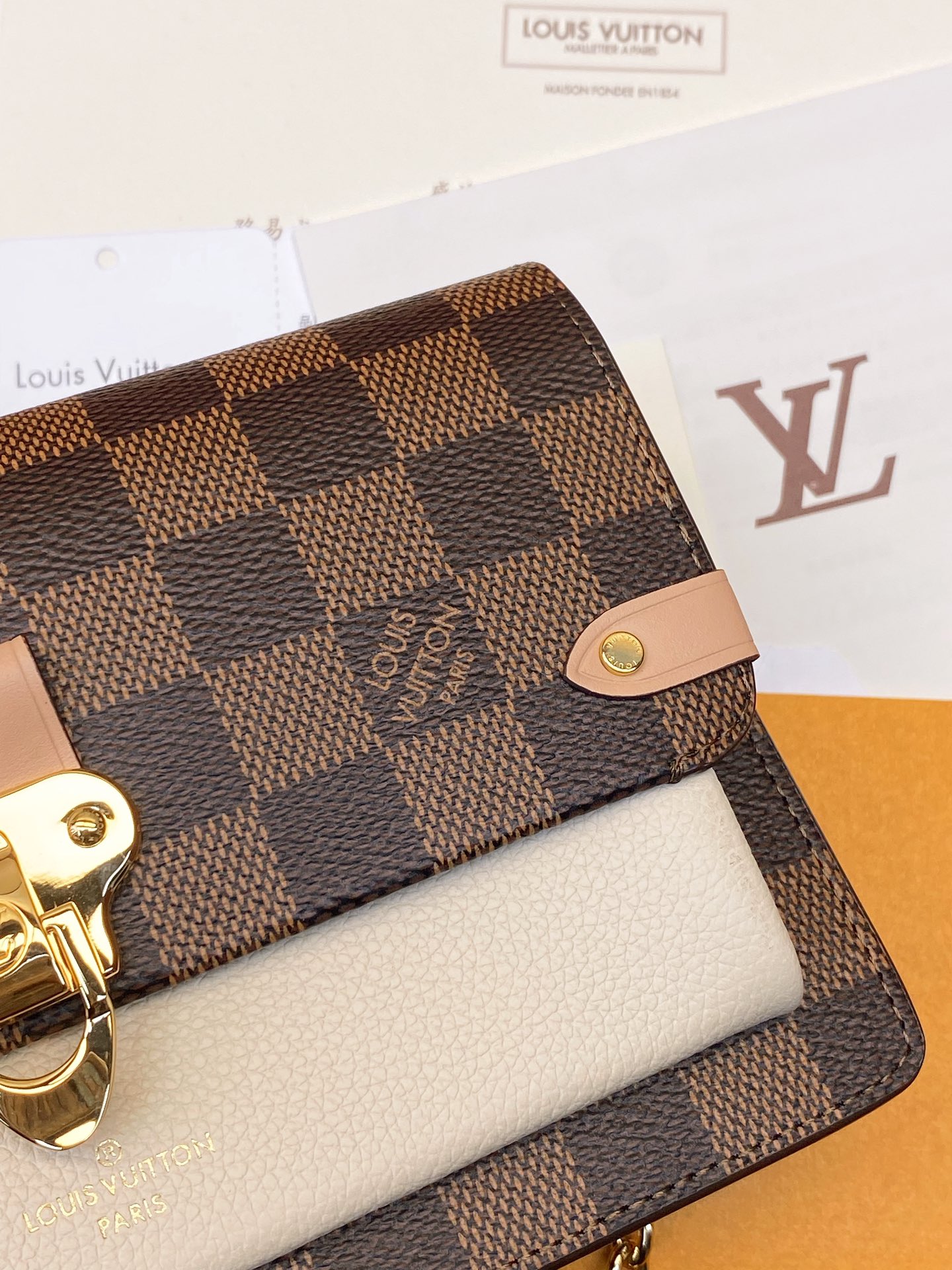 Louis Vuitton N60237 Vavin Chain Wallet