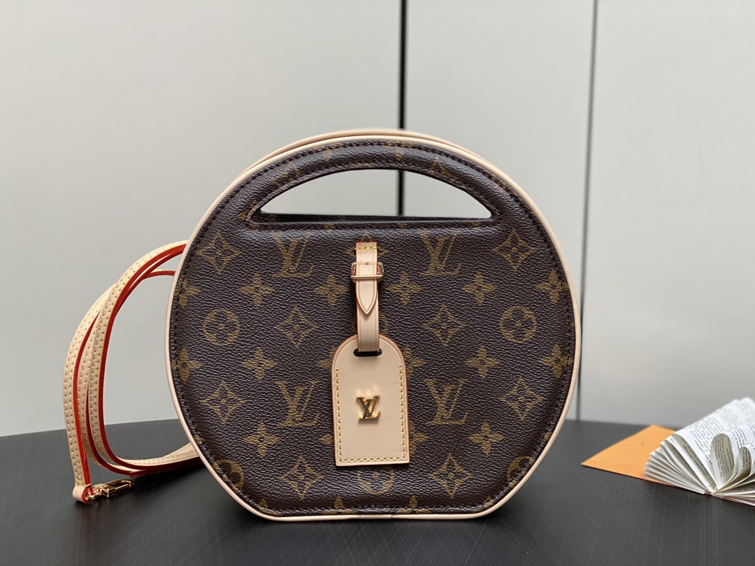 Louis Vuitton M47117 Around Me PM