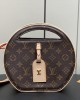 Louis Vuitton M47117 Around Me PM